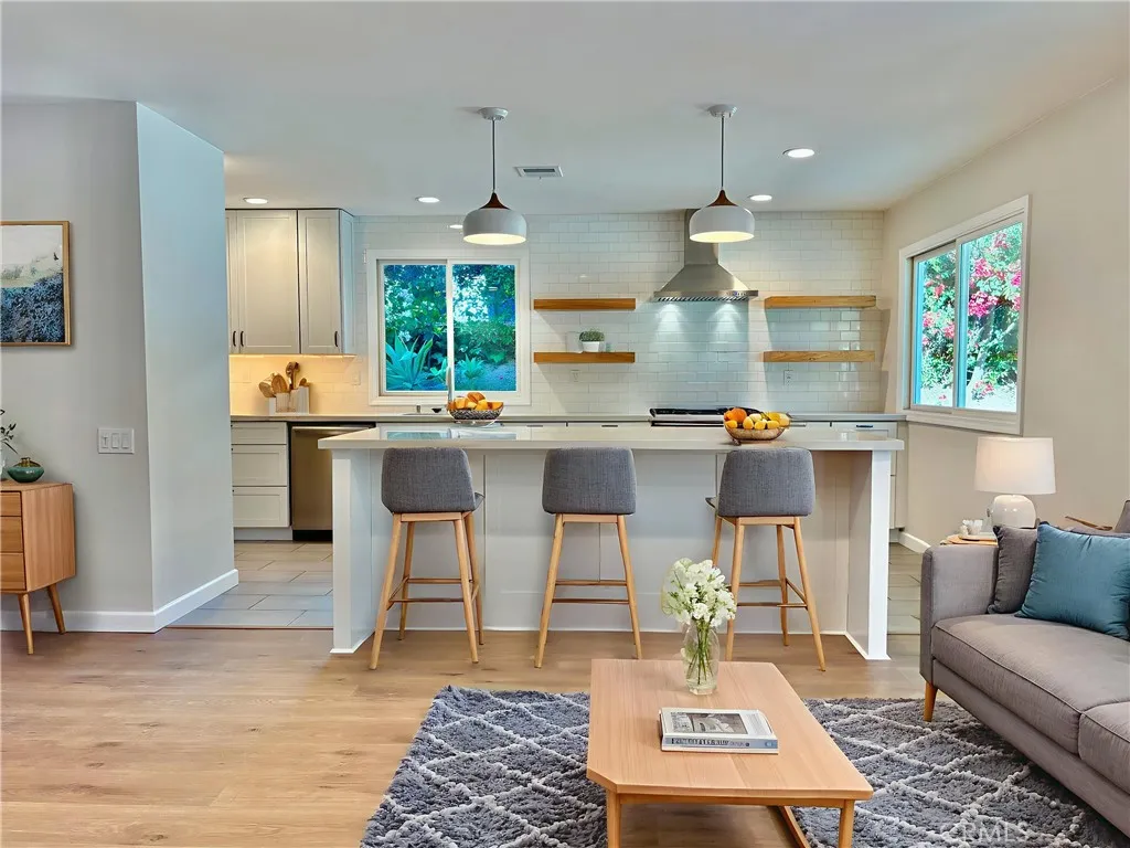 Additional image 9 of 7063 Middlesbury Ridge Circle, West Hills, CA 91307