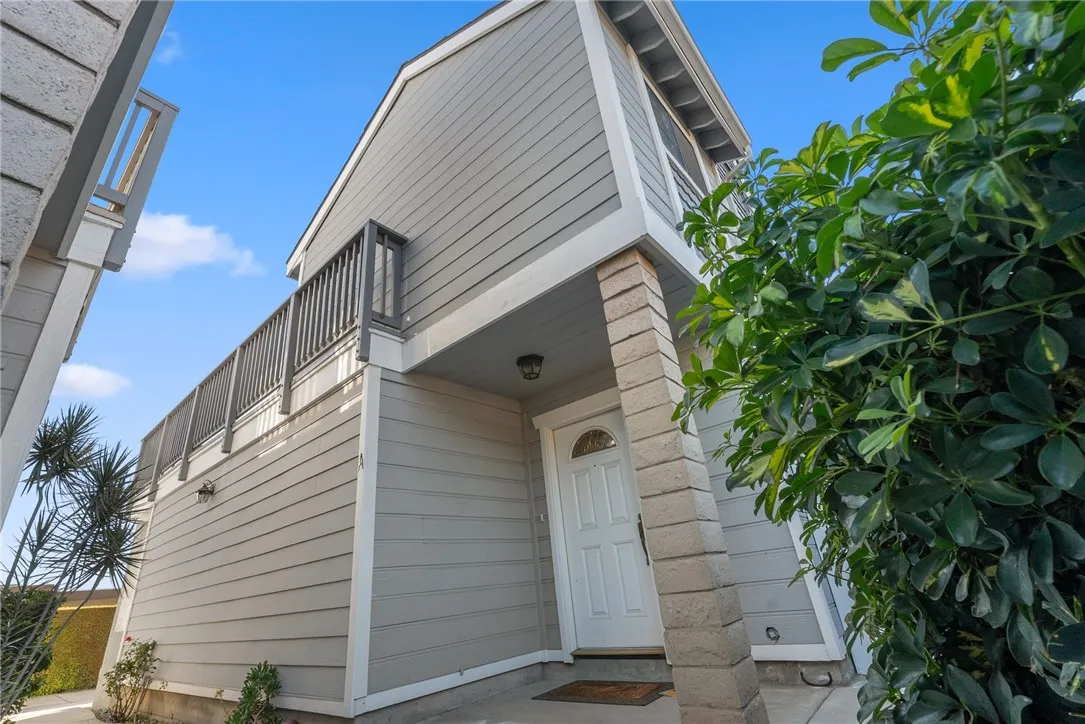 Additional image 47 of 221 Violet Ave, Monrovia, CA 91016