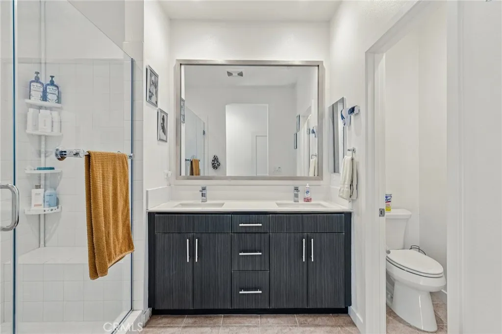 Additional image 14 of 2520 Valentina Way Unit 6, Commerce, CA 90040