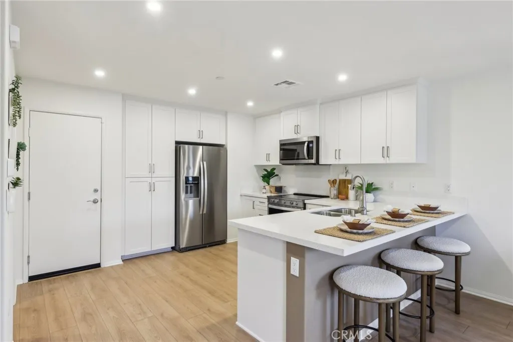 Additional image 32 of 15513 April Dawn Way Unit 3, Fontana, CA 92336