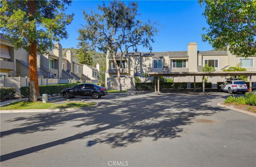 Additional image 91 of 5825 E Creekside Avenue Unit 6, Orange, CA 92869