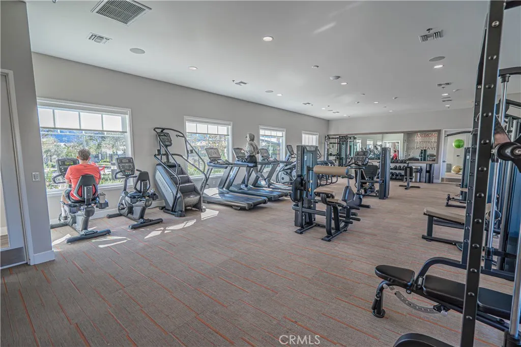 Additional image 42 of 2111 Seville Dr, Santa Paula, CA 93060