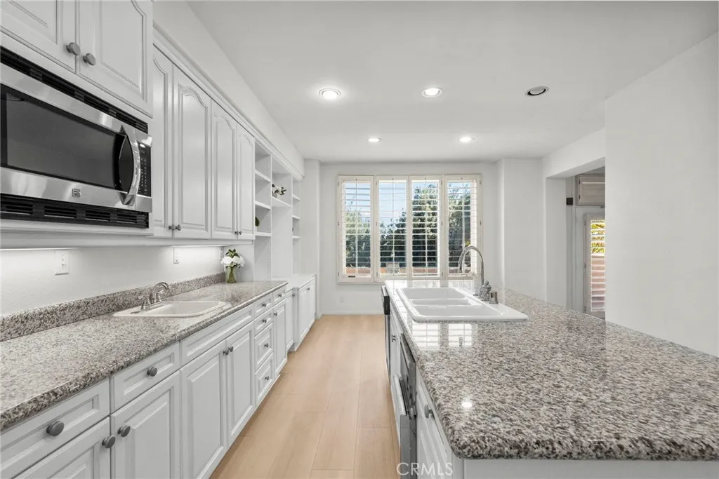 Additional image 17 of 7630 Carmenita, West Hills, CA 91304