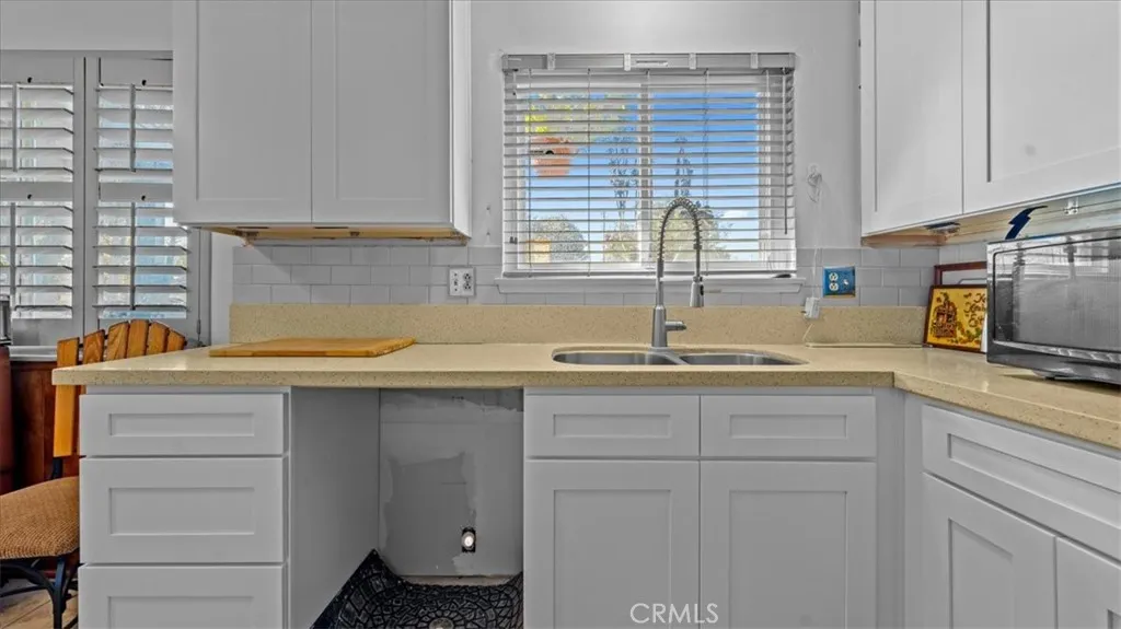 Additional image 16 of 2918 Gladstone Street, Pomona, CA 91767