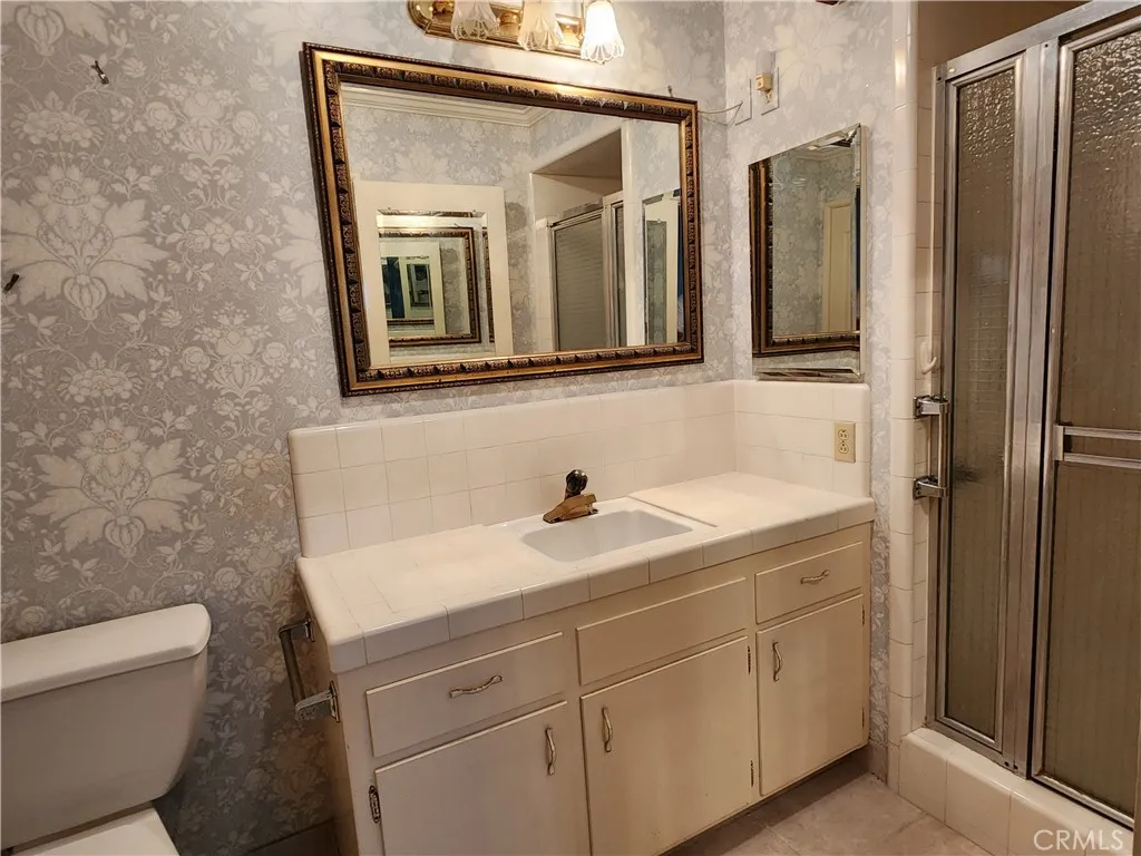 Additional image 58 of 657 W Cypress Ave, Redlands, CA 92373