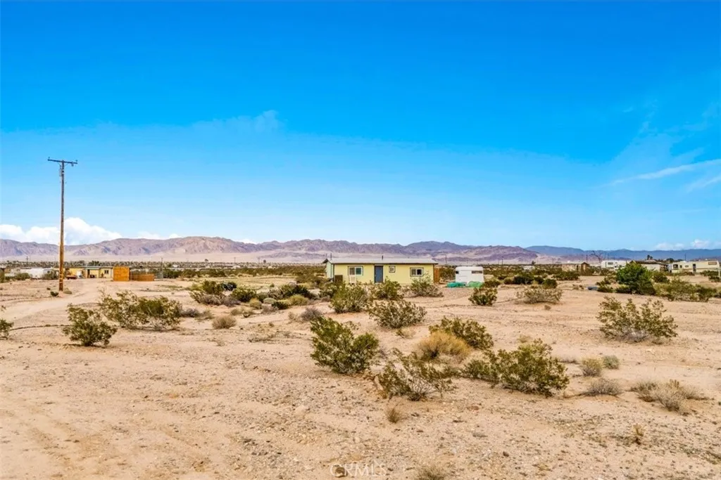 Additional image 44 of 67550 Del Oro, 29 Palms, CA 92277