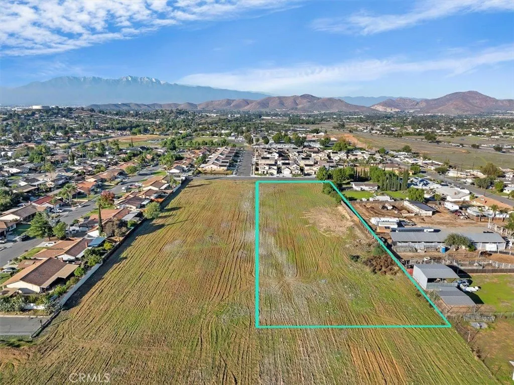 Additional image 3 of 9061 Limonite Ave, Jurupa Valley, CA 92509