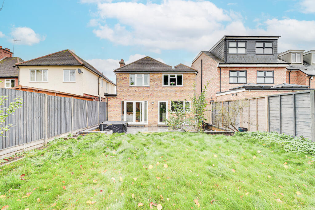 Additional image 24 of Luton Road, Harpenden, AL5