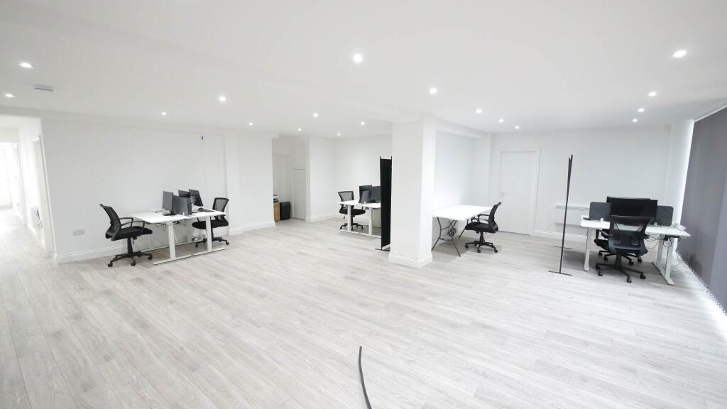 Additional image 20 of Town Centre, Hatfield