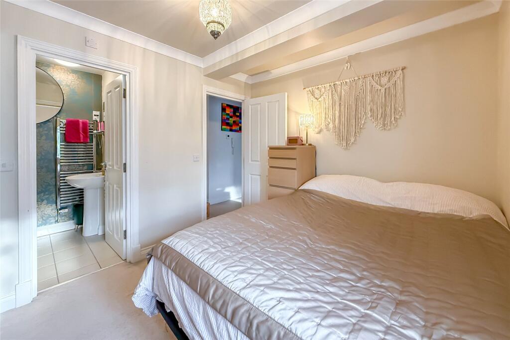 Additional image 15 of Astwick Manor, Coopers Green Lane, Hatfield, Hertfordshire, AL10