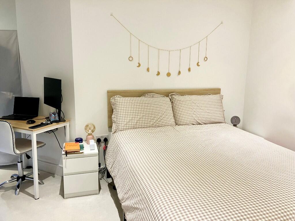 Additional image 7 of Drovers Way, St. Albans, Hertfordshire, AL3 5EB