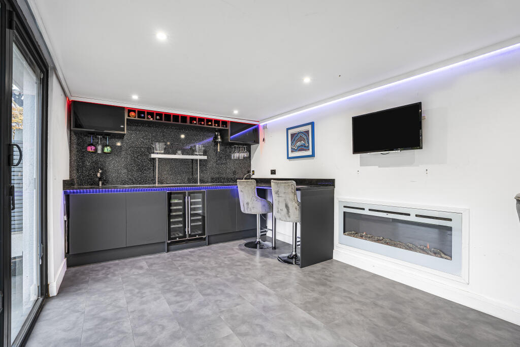 Additional image 22 of Lybury Lane, Redbourn, AL3