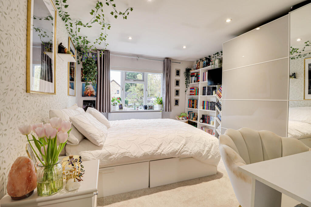 Additional image 14 of Luton Road, Harpenden, AL5