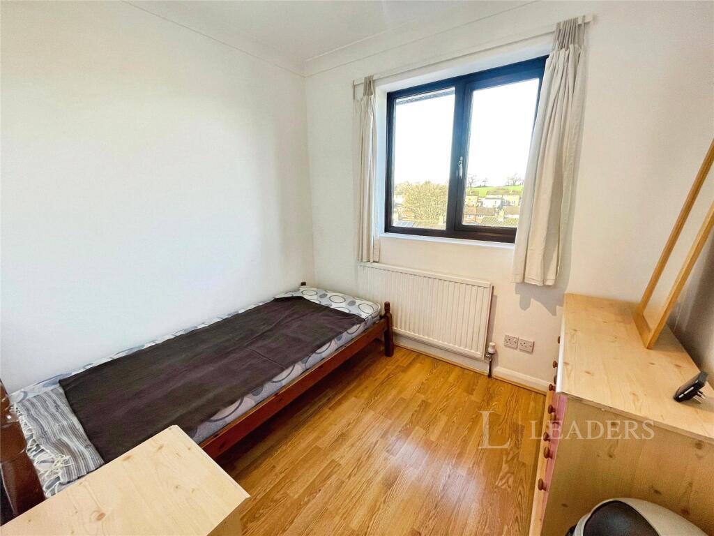 Additional image 7 of White Hedge Drive, St. Albans, AL3