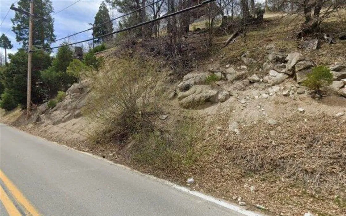 Additional image 2 of 272 Pine Dr, Cedar Glen, CA 92321