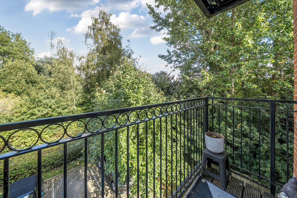 Additional image 21 of Station Road, Harpenden, AL5