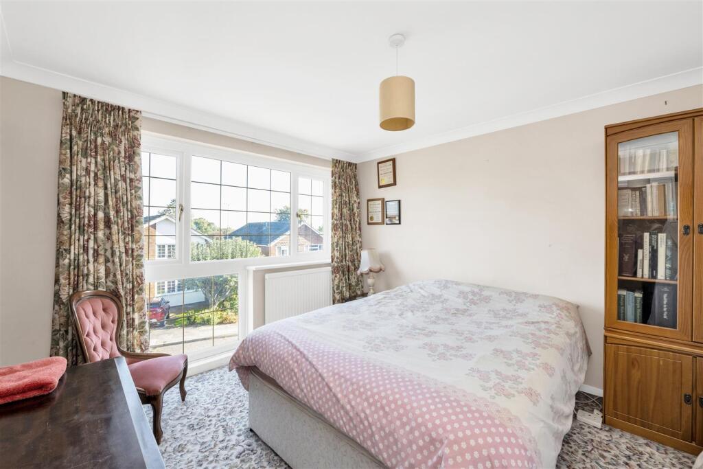 Additional image 7 of Aldwickbury Crescent, Harpenden