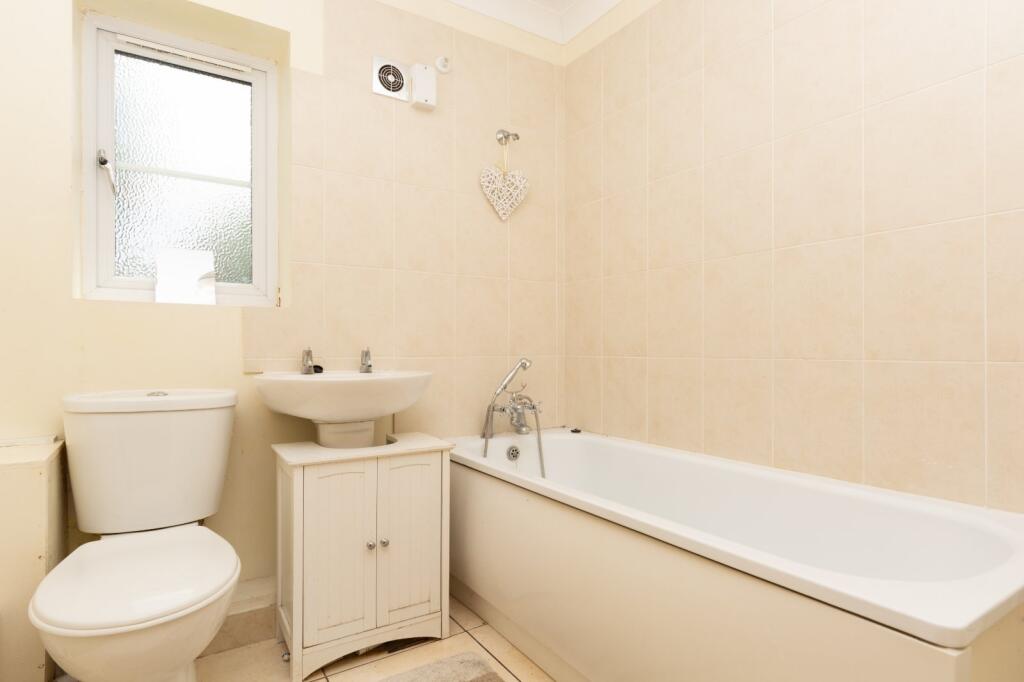 Additional image 9 of Waverley Road, St. Albans