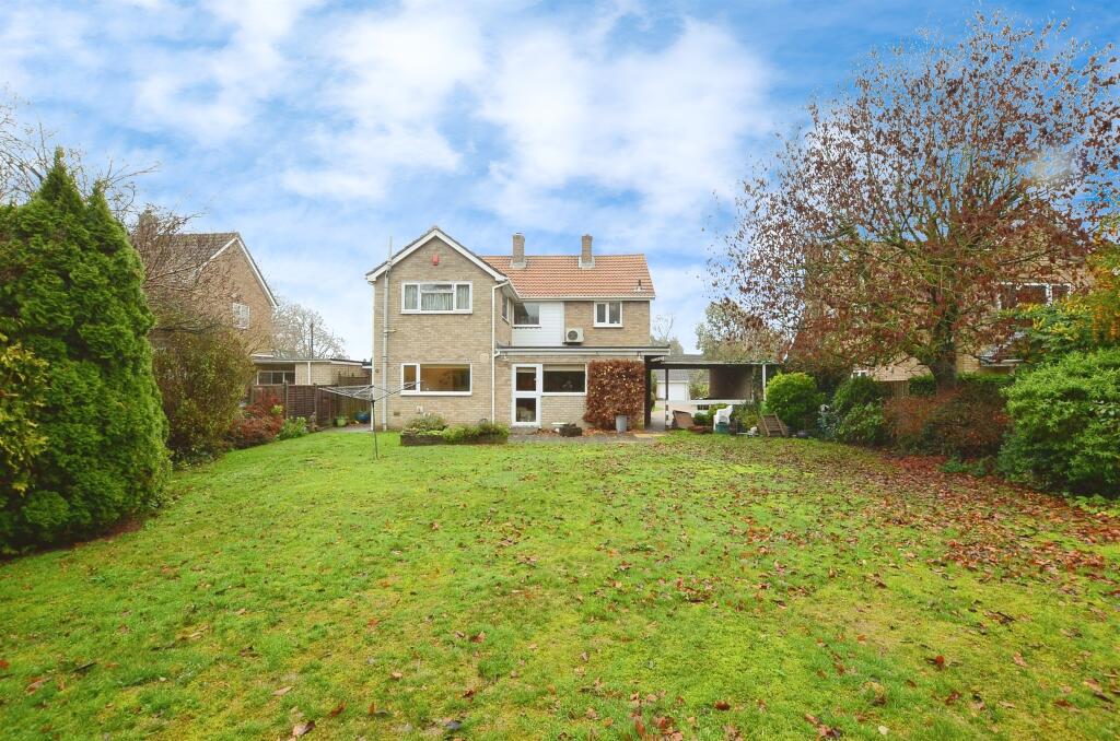 Additional image 13 of Long Buftlers, Harpenden