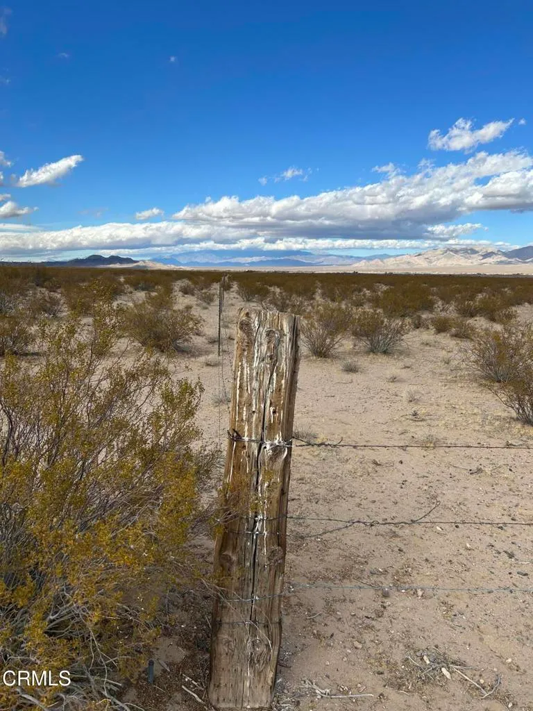 Additional image 46 of 26 Cheyene, Baker, CA 92309