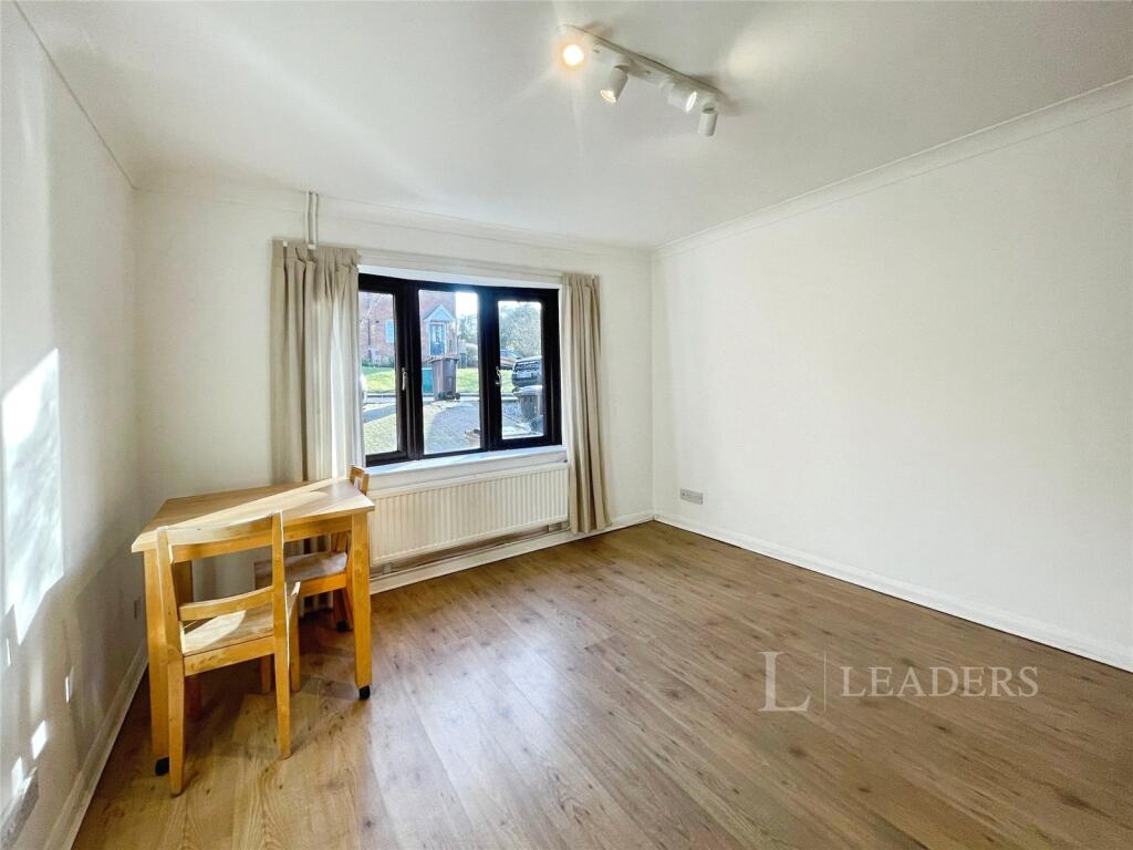 Additional image 10 of White Hedge Drive, St. Albans, AL3