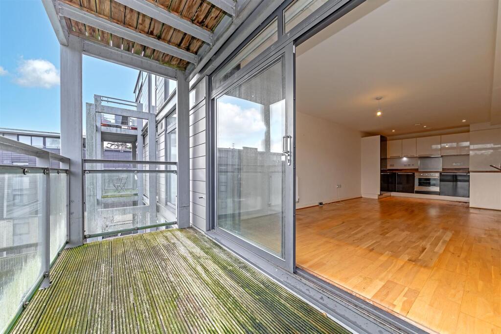 Additional image 16 of Hatfield Road, St. Albans