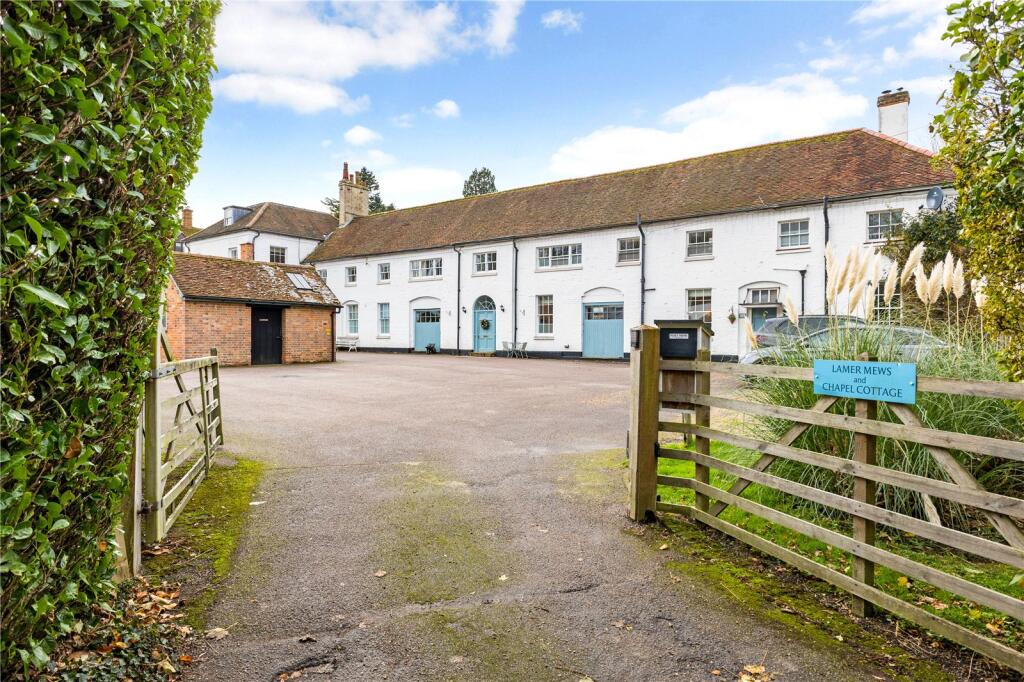 Lamer Mews, Lamer Lane, Wheathampstead, St Albans, AL4