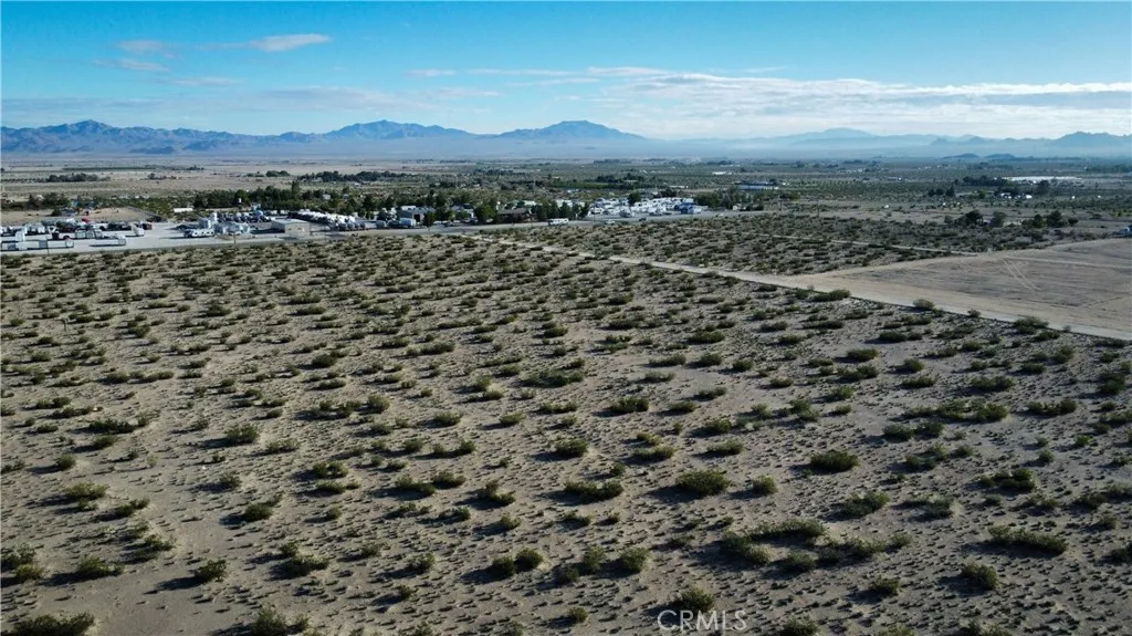 Additional image 7 of 787 Jingal Road, Lucerne Valley, CA 92356