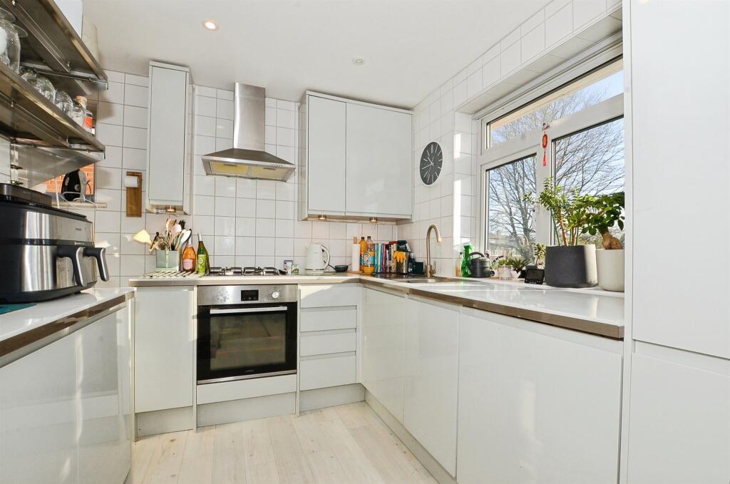 Additional image 10 of Gilpin Green, Harpenden