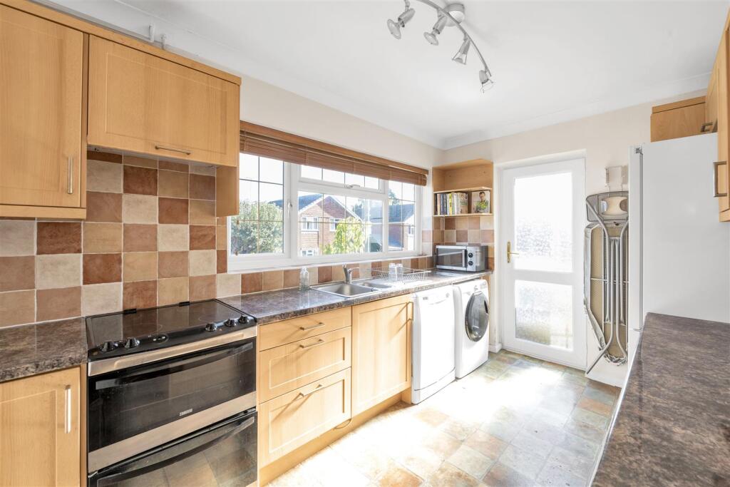 Additional image 13 of Aldwickbury Crescent, Harpenden