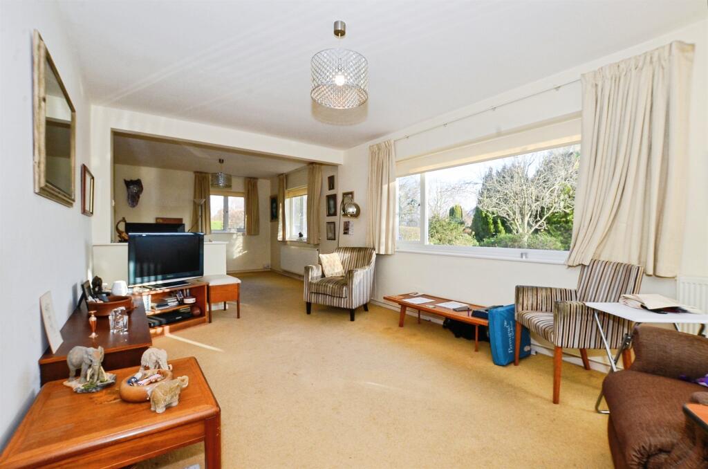 Additional image 15 of Long Buftlers, Harpenden