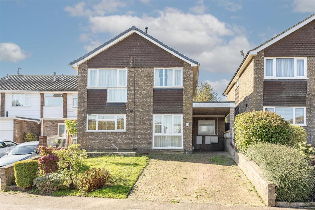 Aldwickbury Crescent, Harpenden