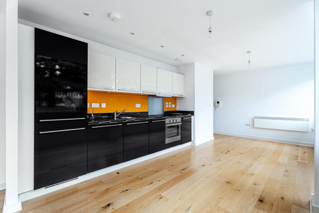 Additional image 5 of Newsom Place, Hatfield Road, St. Albans, Hertfordshire, AL1