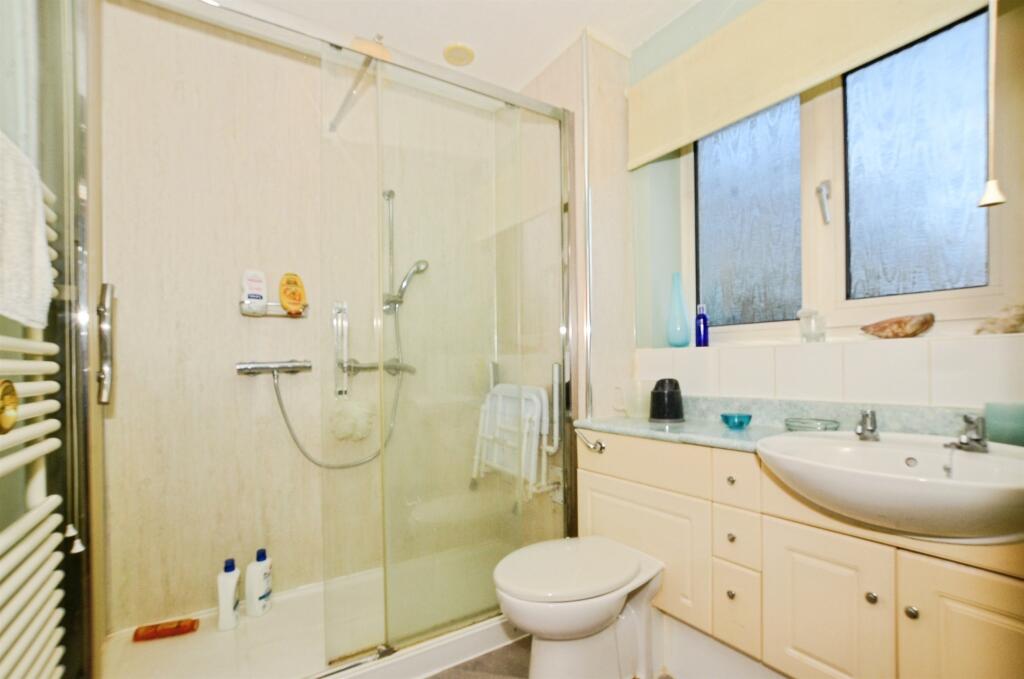 Additional image 8 of Long Buftlers, Harpenden