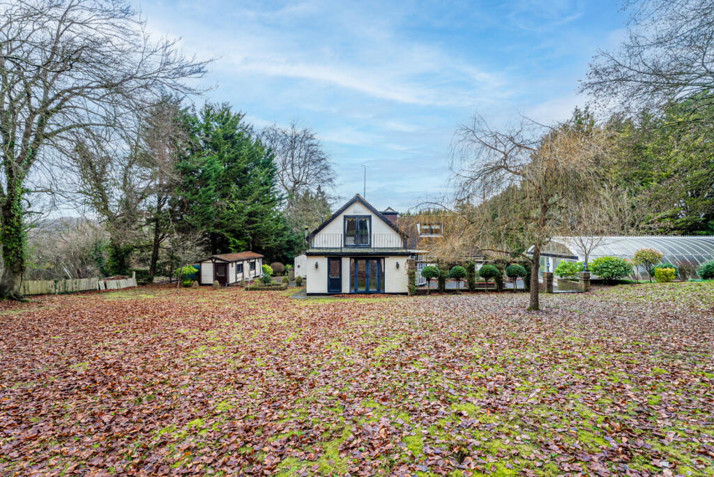 Additional image 20 of Delmer End Lane, Flamstead, St. Albans, Hertfordshire, AL3