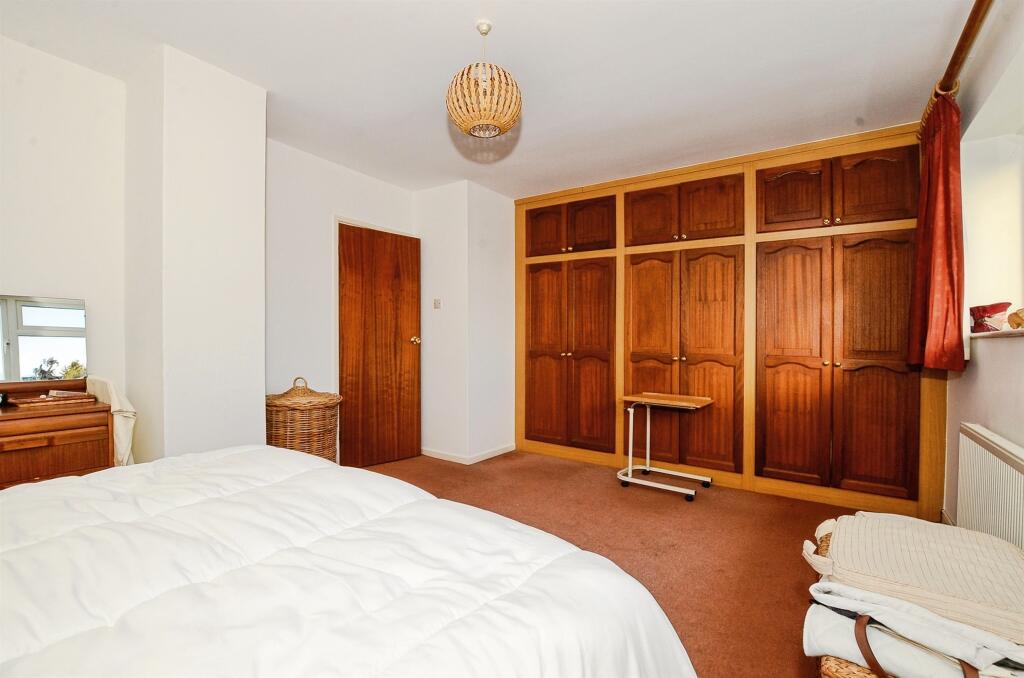 Additional image 6 of Long Buftlers, Harpenden