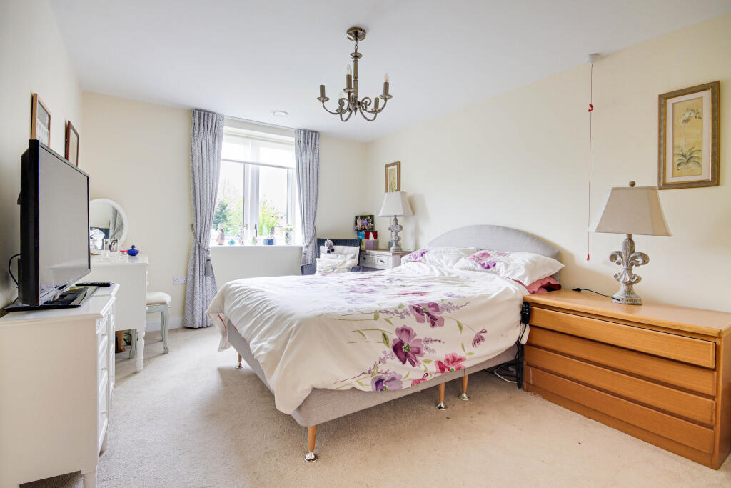 Additional image 5 of London Road, St Albans, AL1