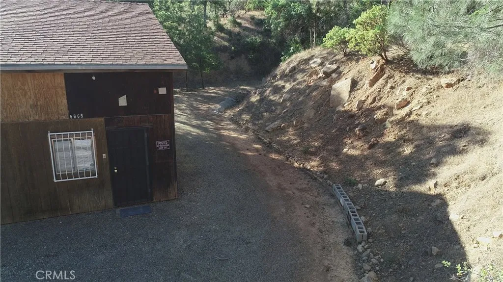 Additional image 5 of 5665 Whitlock Rd E, Mariposa, CA 95338