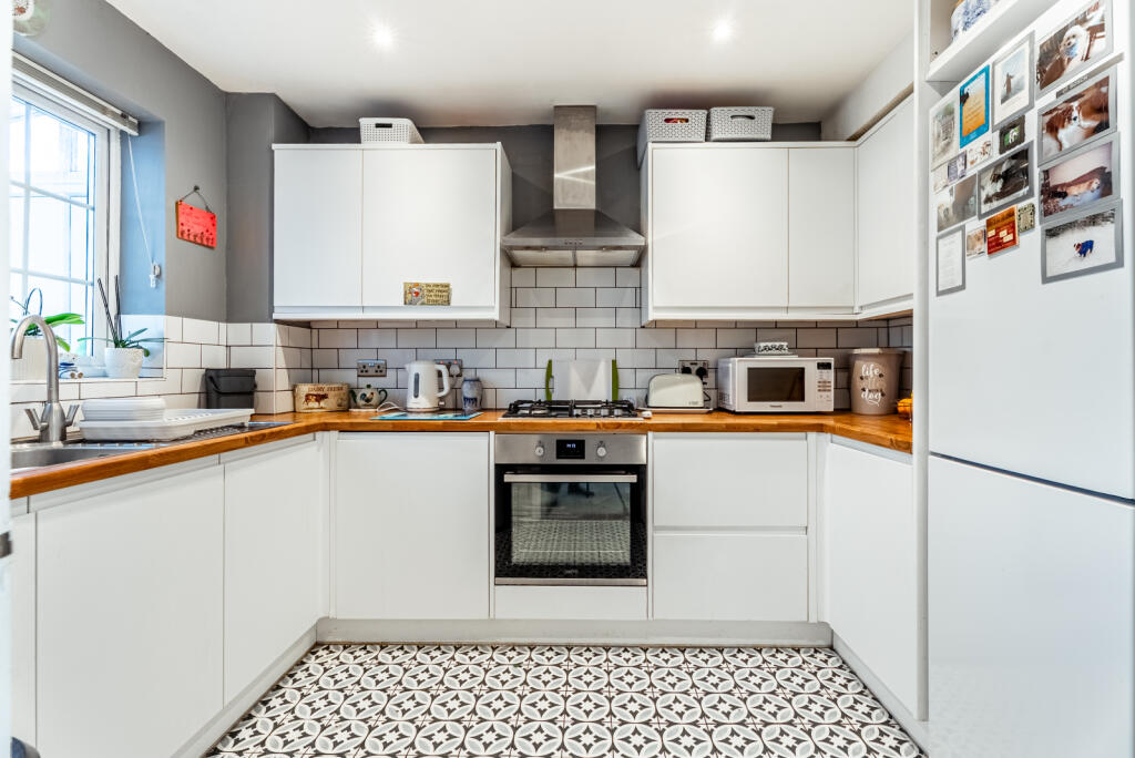 Additional image 16 of Craiglands, St. Albans, Hertfordshire, AL4