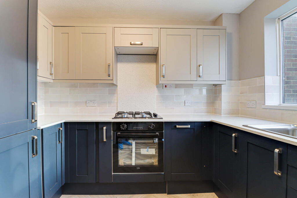 Additional image 4 of Aysgarth Close, Harpenden, AL5