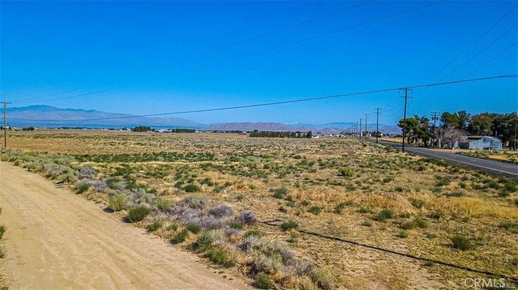 Property image for 70 Antelope, Lancaster, CA 93536