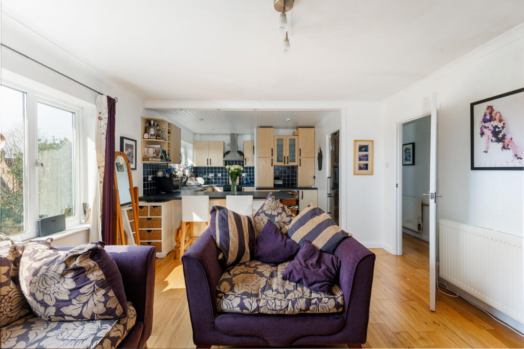 Additional image 13 of Hill Close, Harpenden, AL5