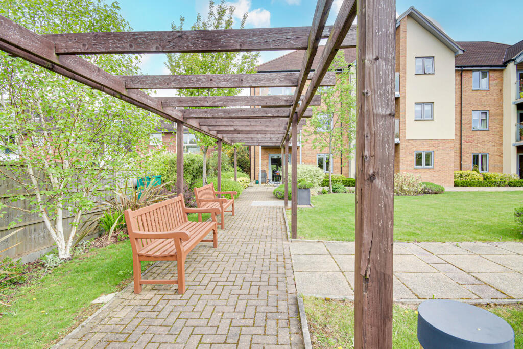 Additional image 17 of London Road, St Albans, AL1