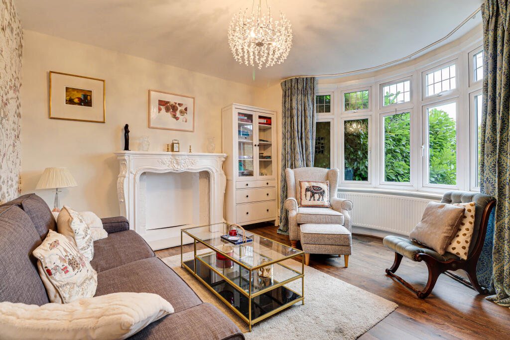 Additional image 4 of Luton Road, Harpenden, AL5