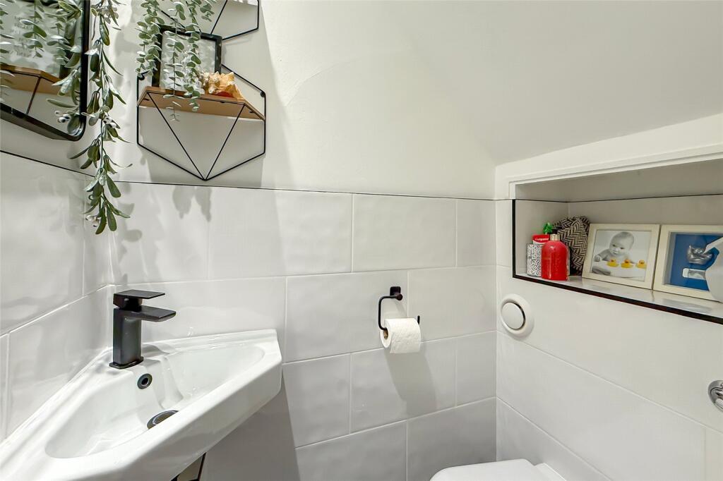 Additional image 15 of Harvey Road, London Colney, St. Albans, Hertfordshire, AL2