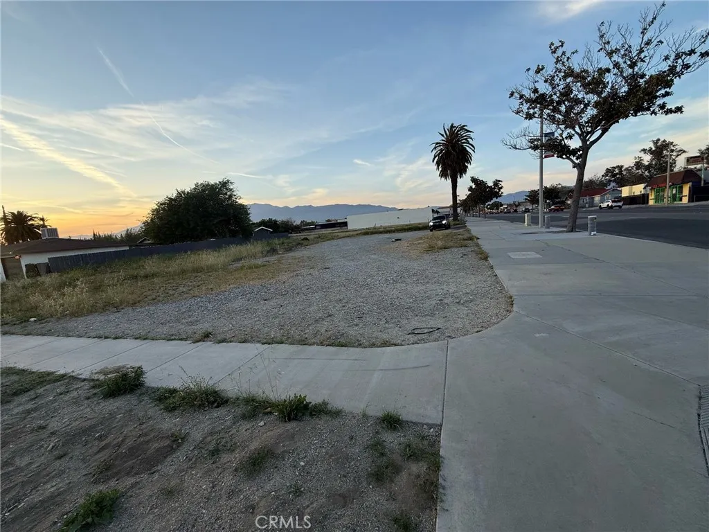 Additional image 7 of 9098 Sierra Avenue, Fontana, CA 92335