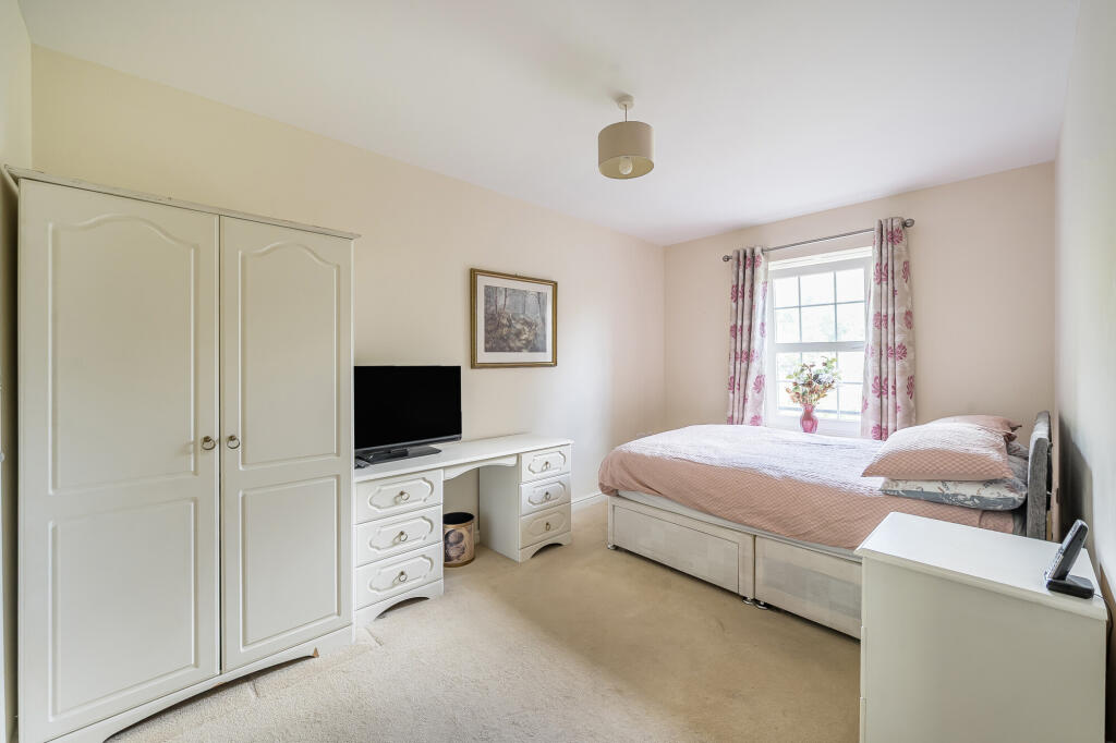 Additional image 5 of Station Road, Harpenden, AL5