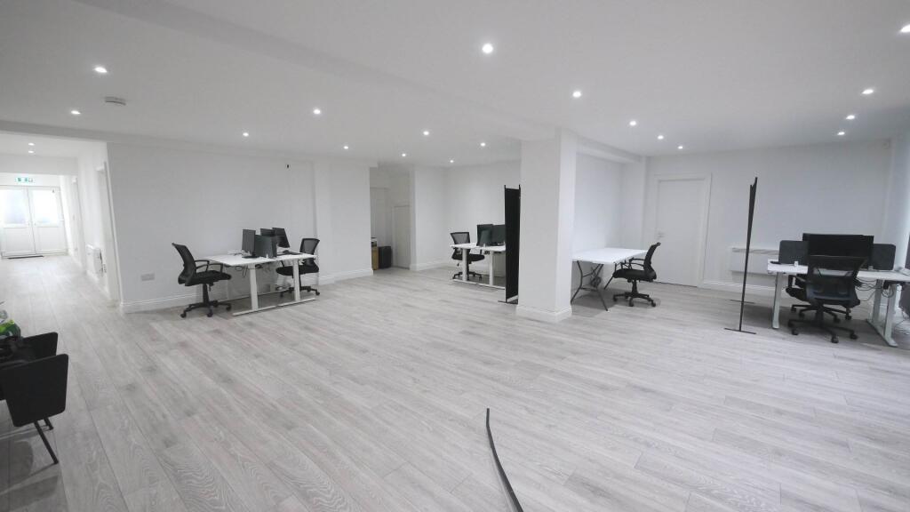 Additional image 4 of Town Centre, Hatfield