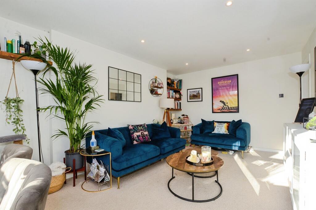 Additional image 16 of Gilpin Green, Harpenden