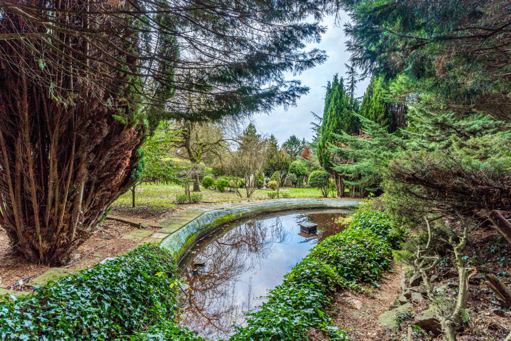 Additional image 22 of Delmer End Lane, Flamstead, St. Albans, Hertfordshire, AL3